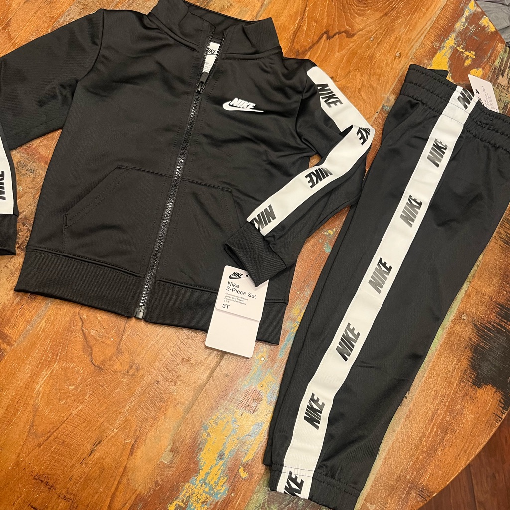 Nwt Nike Toddler Boys 2 Piece Set